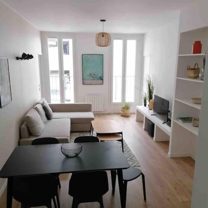 Magnifique T4, Des Catalans Appartement *